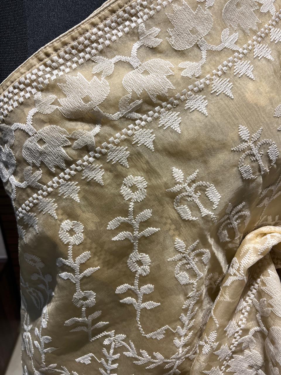 Beige Jamdani Organza Saree | Swathi Nanda Saree
